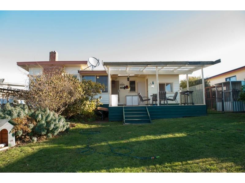 93 West Goderich Street, Deloraine TAS 7304