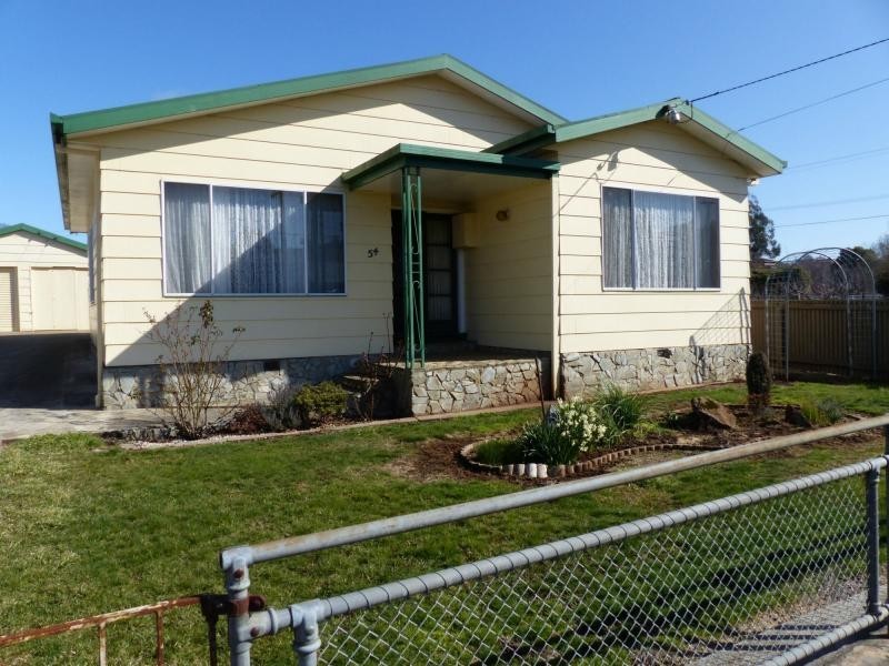 54 West Barrack Street, Deloraine TAS 7304