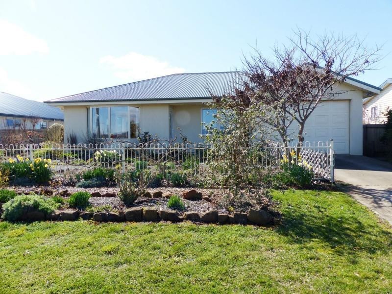 165 Emu Bay Road, Deloraine TAS 7304