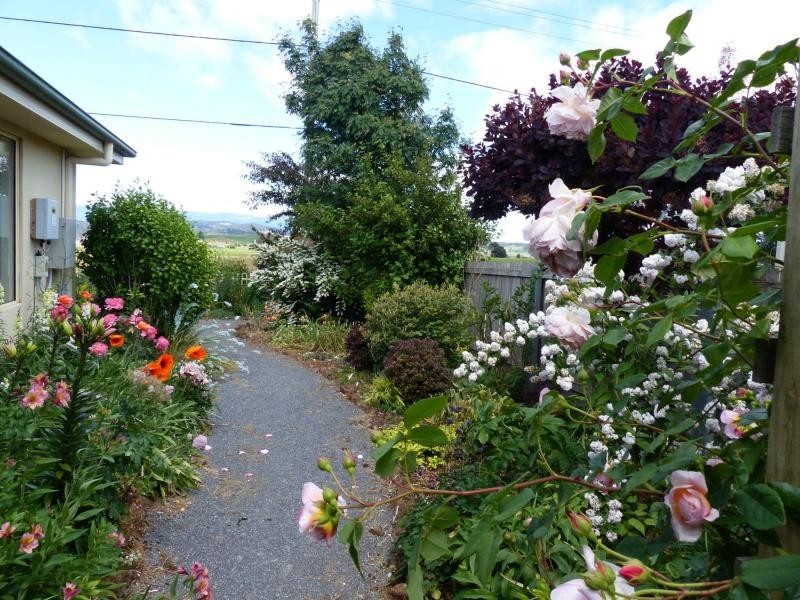 165 Emu Bay Road, Deloraine TAS 7304