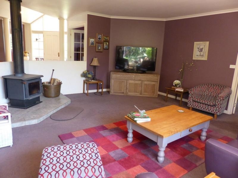 11 Gleadow Street, Deloraine TAS 7304