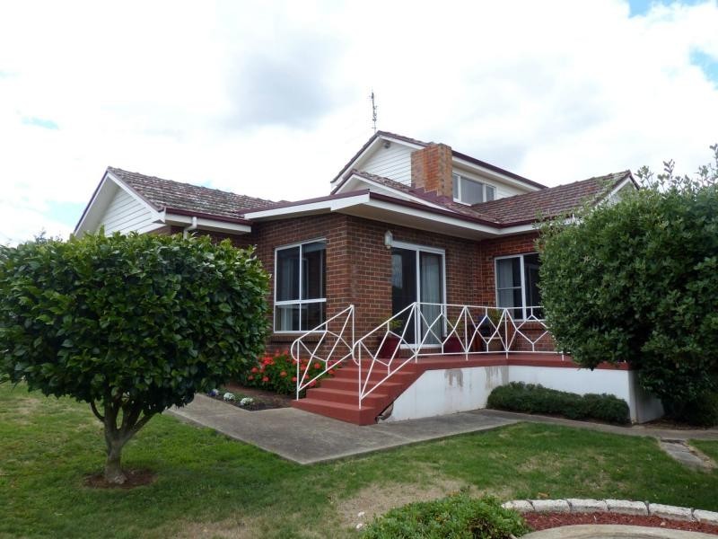 127 Emu Bay Road, Deloraine TAS 7304