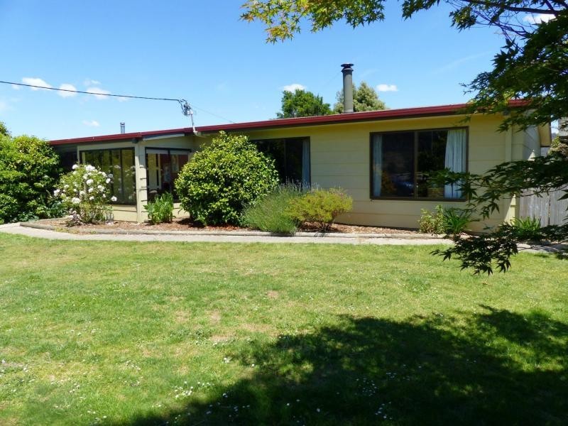 14495 Highland Lakes Road, Deloraine TAS 7304