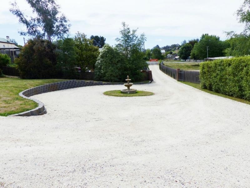 18A Tower Hill Street, Deloraine TAS 7304