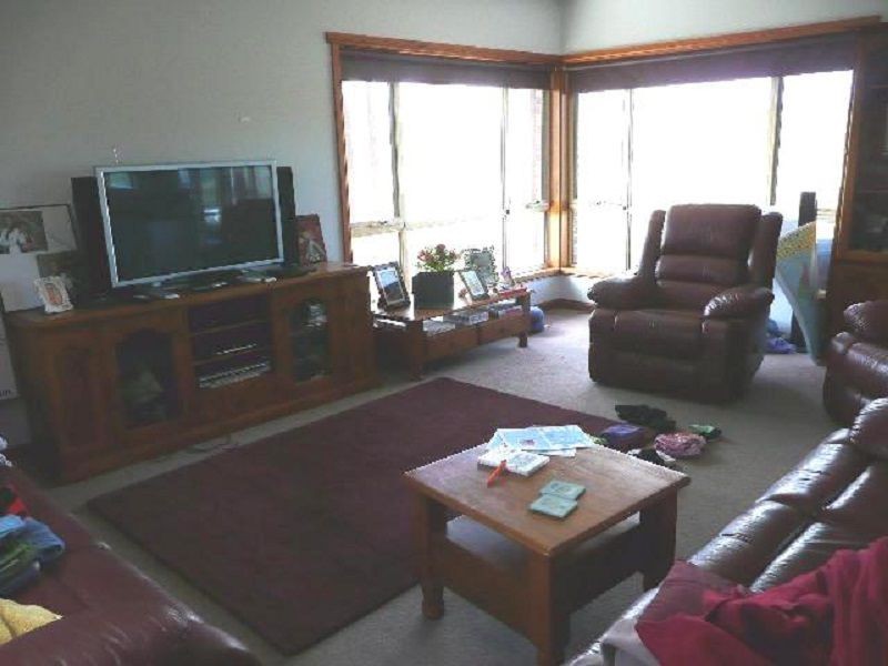 77 East Church Street, Deloraine TAS 7304