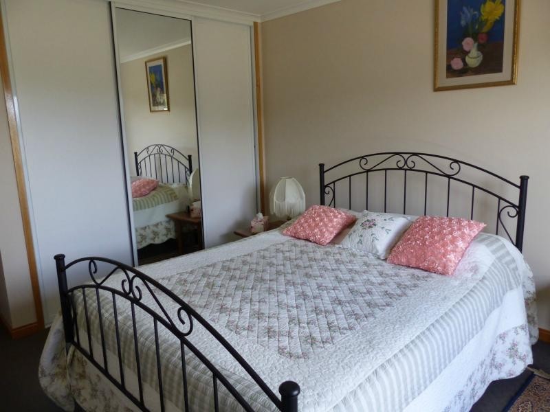 2/105A King Street, Westbury TAS 7303