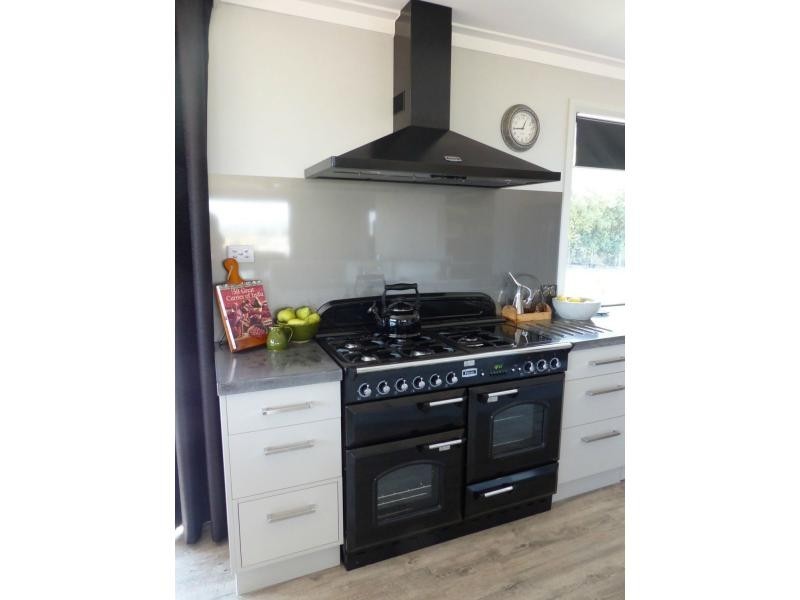 3 Gleadow Street, Deloraine TAS 7304