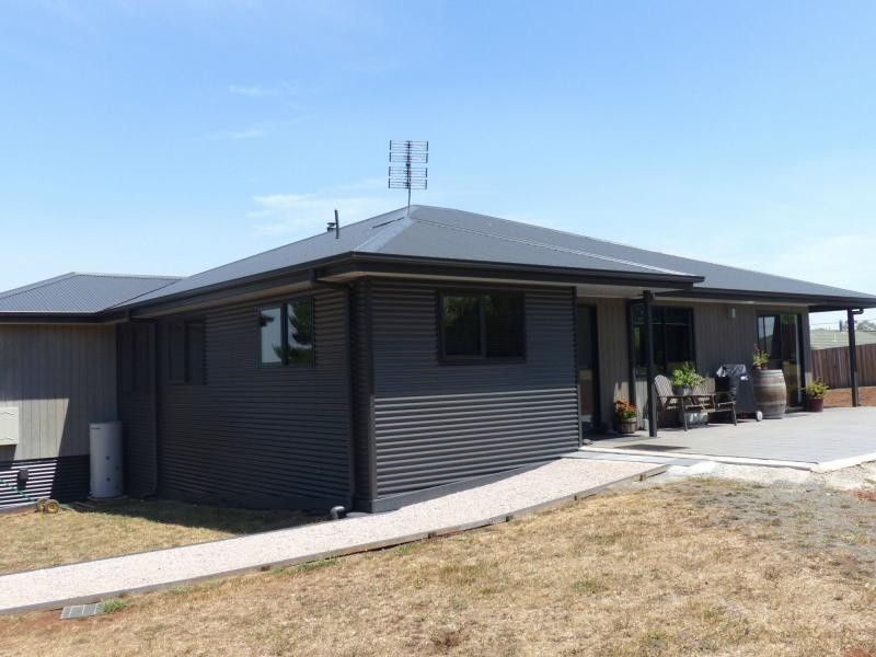 3 Gleadow Street, Deloraine TAS 7304