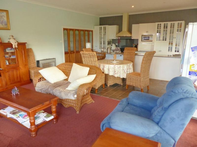 173 River Road, Deloraine TAS 7304