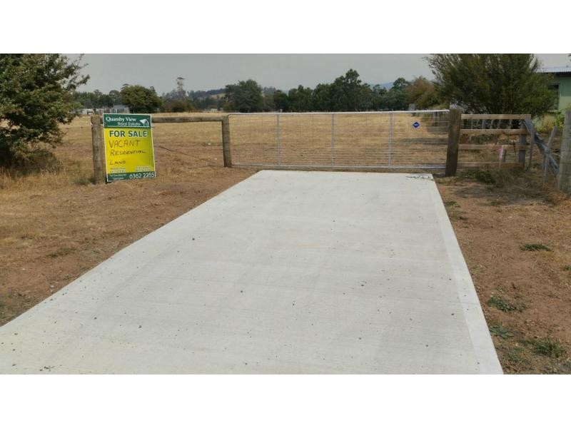 L2 Moore Street, Westbury TAS 7303