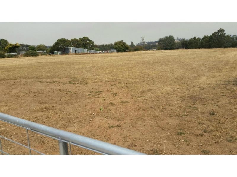 L2 Moore Street, Westbury TAS 7303