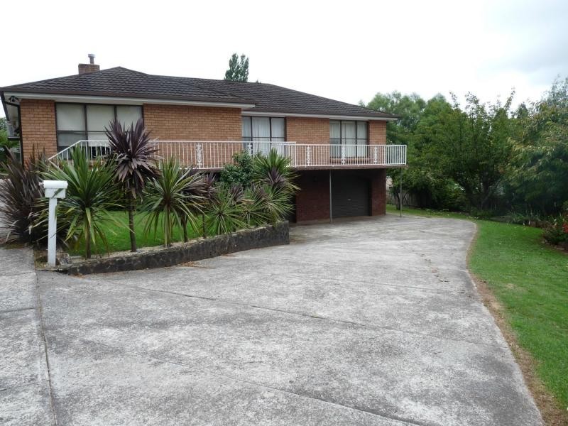 7-9 West Goderich Street, Deloraine TAS 7304