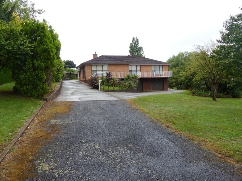 7-9 West Goderich Street, Deloraine TAS 7304