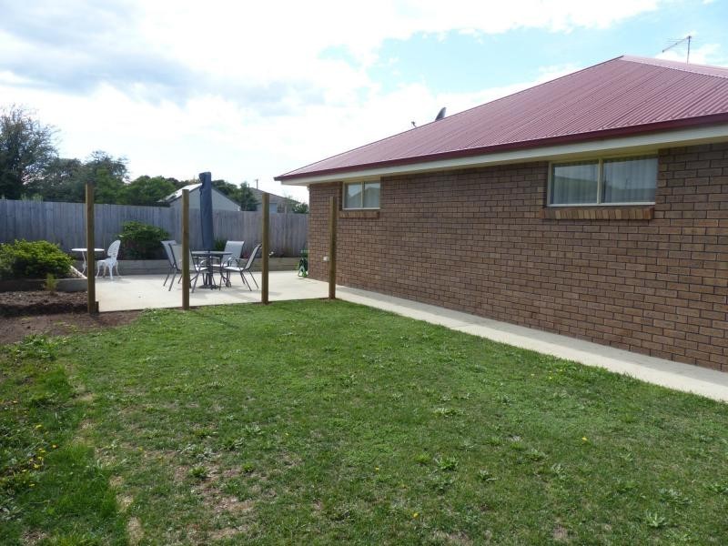 Unit 2/3 Casey Court, Deloraine TAS 7304