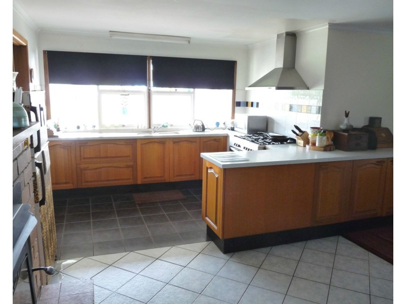 1112 Weegena Road St, Weegena TAS 7304