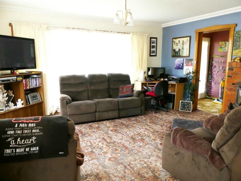 55 West Parade, Deloraine TAS 7304