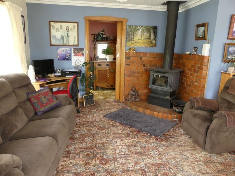 55 West Parade, Deloraine TAS 7304
