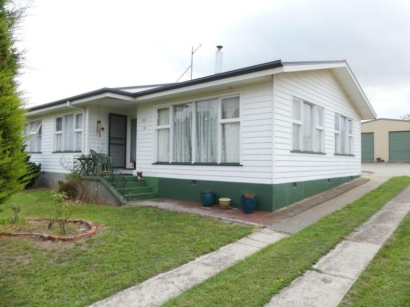 55 West Parade, Deloraine TAS 7304