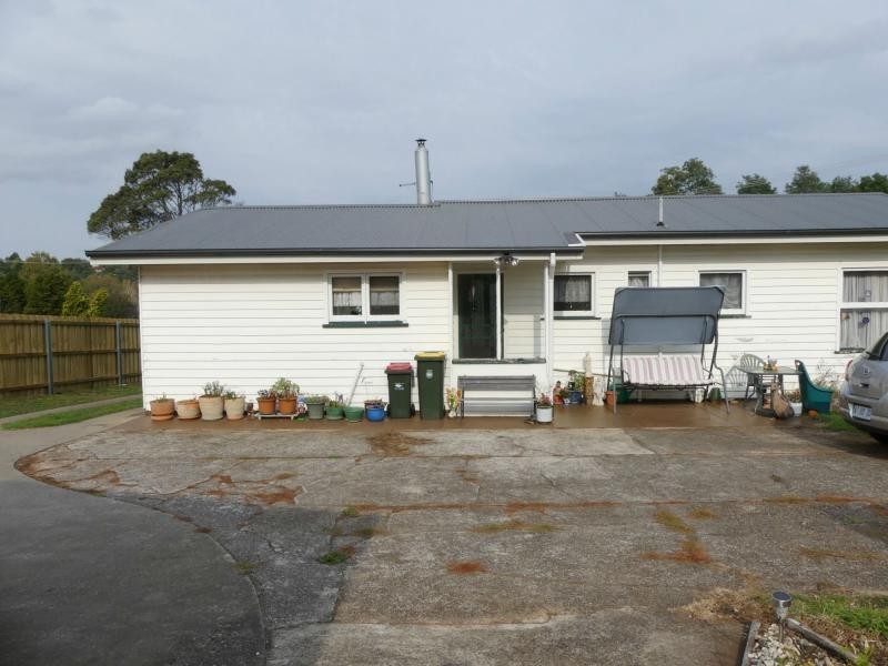 55 West Parade, Deloraine TAS 7304