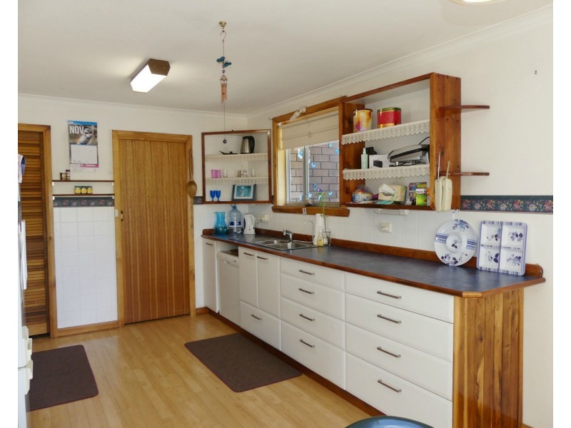 16 Caveside Road, Mole Creek TAS 7304