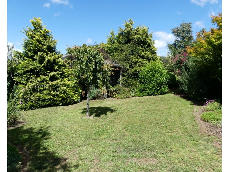 16 Caveside Road, Mole Creek TAS 7304