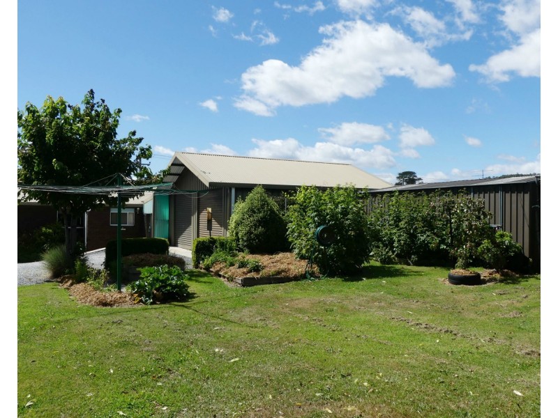 16 Caveside Road, Mole Creek TAS 7304
