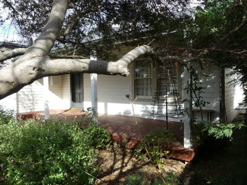 40 West Barrack Street, Deloraine TAS 7304