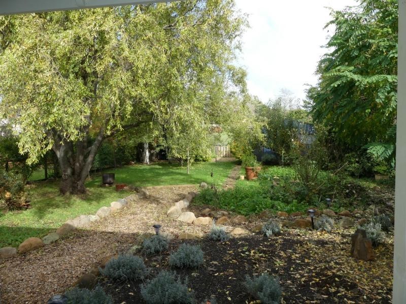 40 West Barrack Street, Deloraine TAS 7304