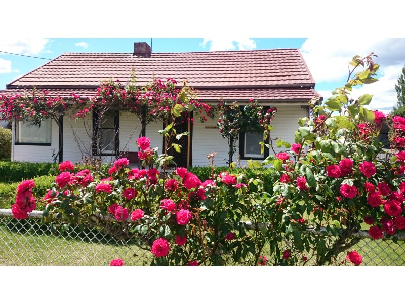 35 Meander Valley Rd, Westbury TAS 7303