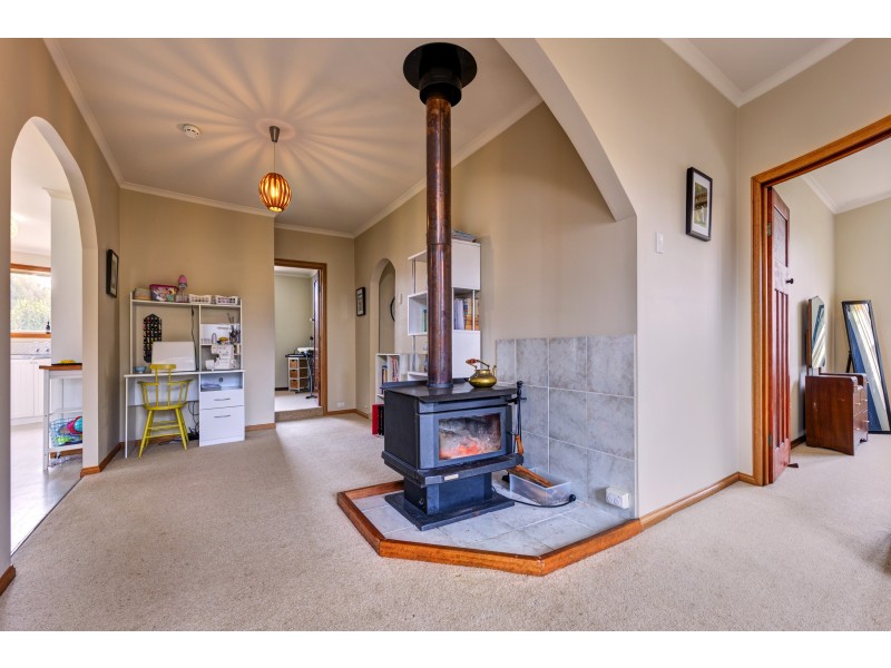 53 East Barrack St, Deloraine TAS 7304