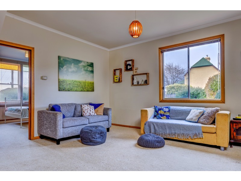 53 East Barrack St, Deloraine TAS 7304