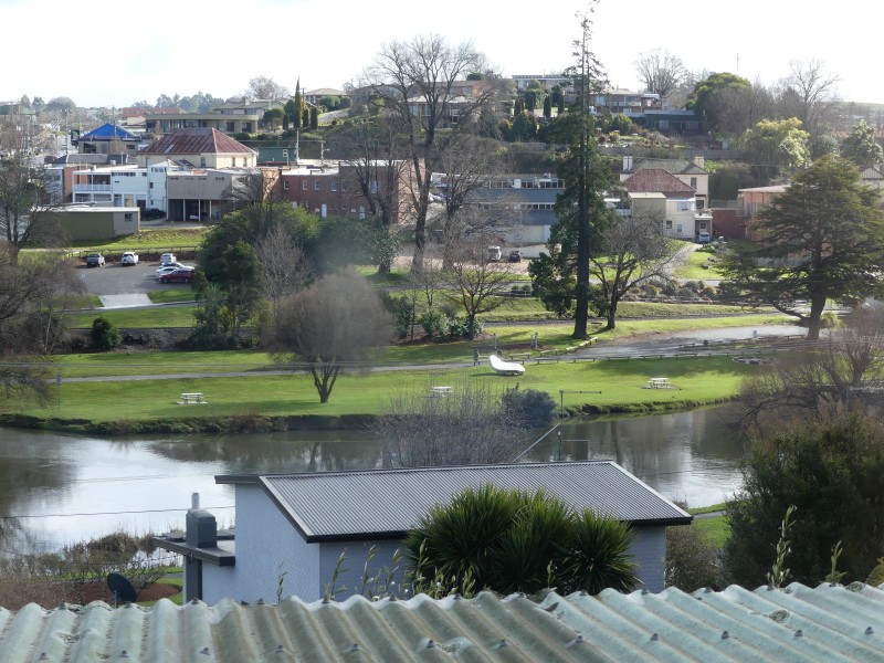 2 East Church St, Deloraine TAS 7304