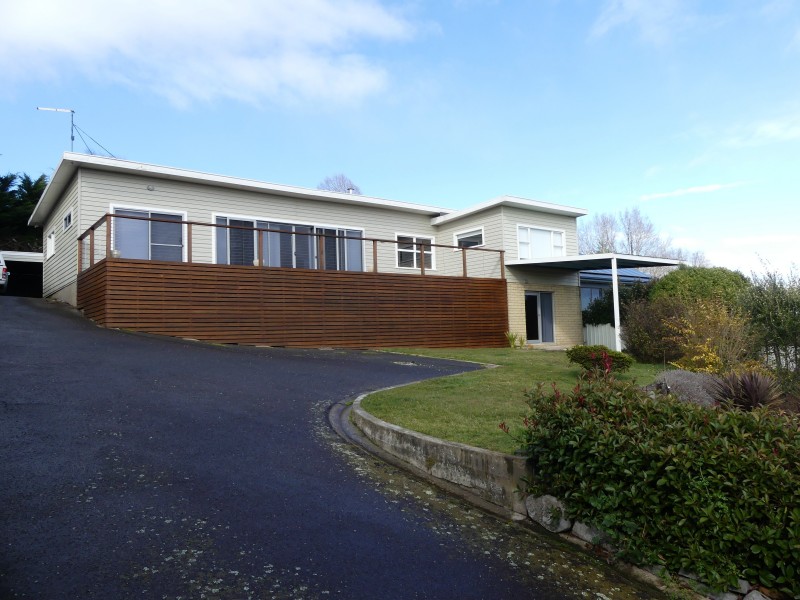 2 East Church St, Deloraine TAS 7304