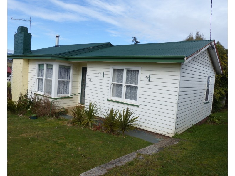 28 West Goderich St, Deloraine TAS 7304