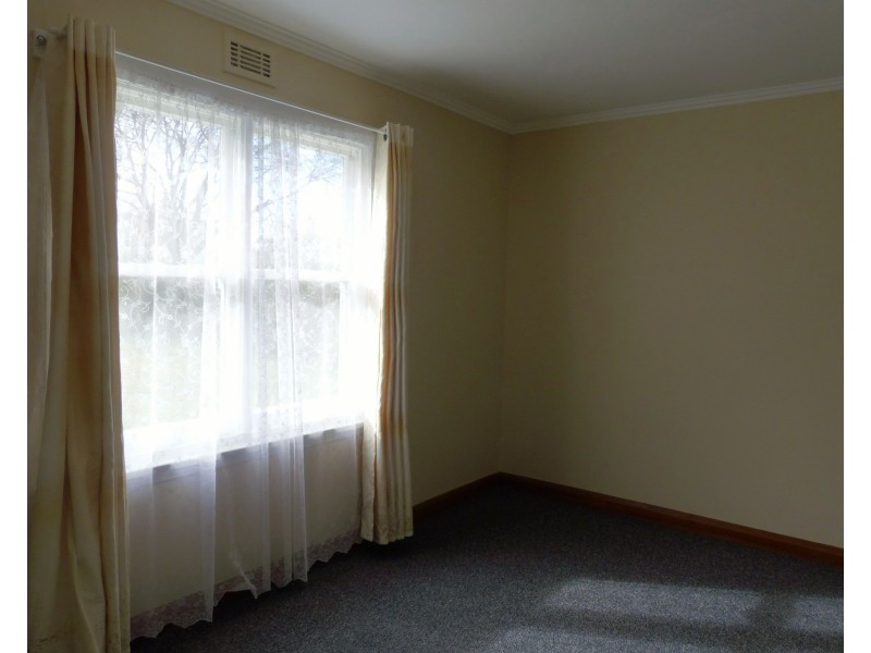 28 West Goderich St, Deloraine TAS 7304