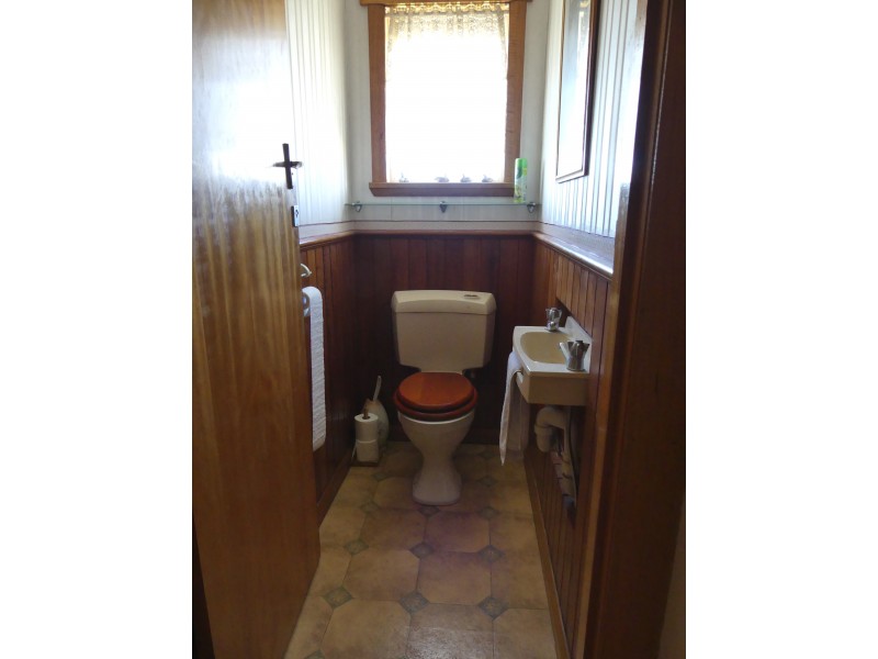 242 Pool Rd, Caveside TAS 7304