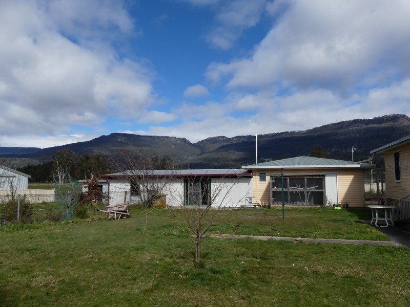 242 Pool Rd, Caveside TAS 7304