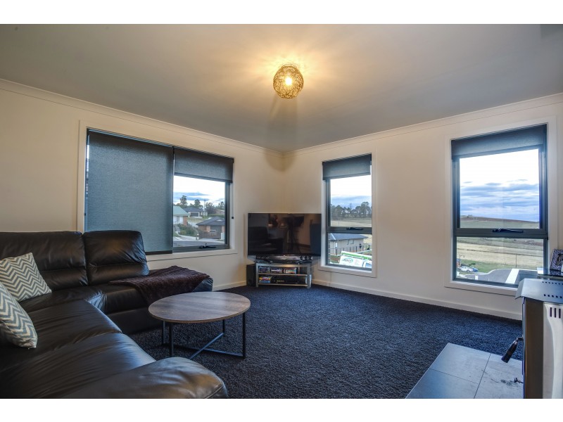 6 Marlendy Dr, Deloraine TAS 7304