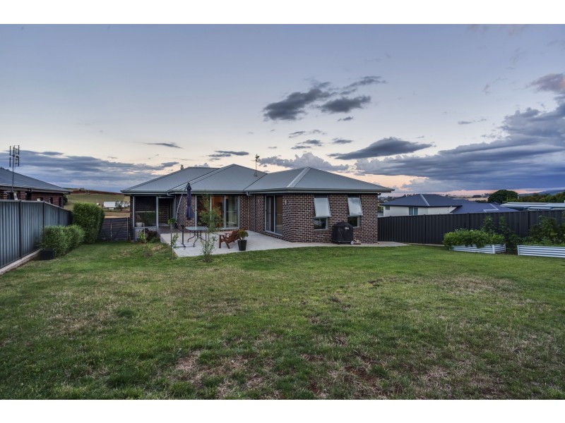 6 Marlendy Dr, Deloraine TAS 7304