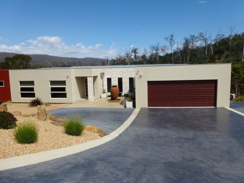61 Bayview Dr, Blackstone Heights TAS 7250