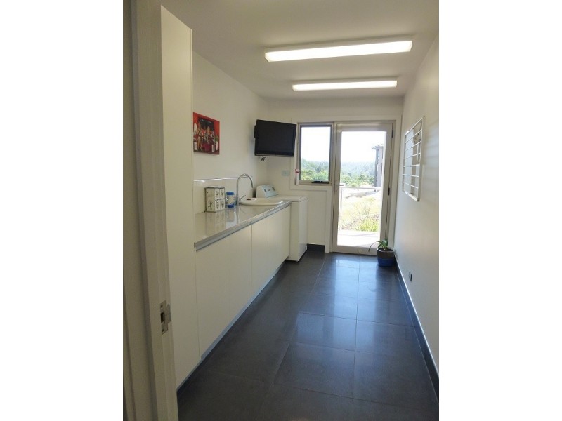 61 Bayview Dr, Blackstone Heights TAS 7250