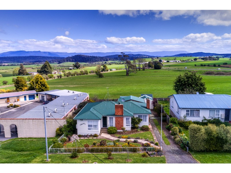 146 Emu Bay Rd, Deloraine TAS 7304