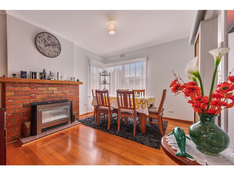 146 Emu Bay Rd, Deloraine TAS 7304