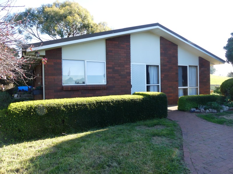 99 Coxs Rd, Red Hills TAS 7304