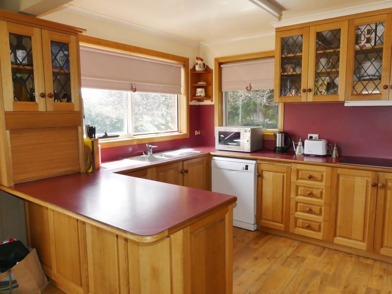 99 Coxs Rd, Red Hills TAS 7304