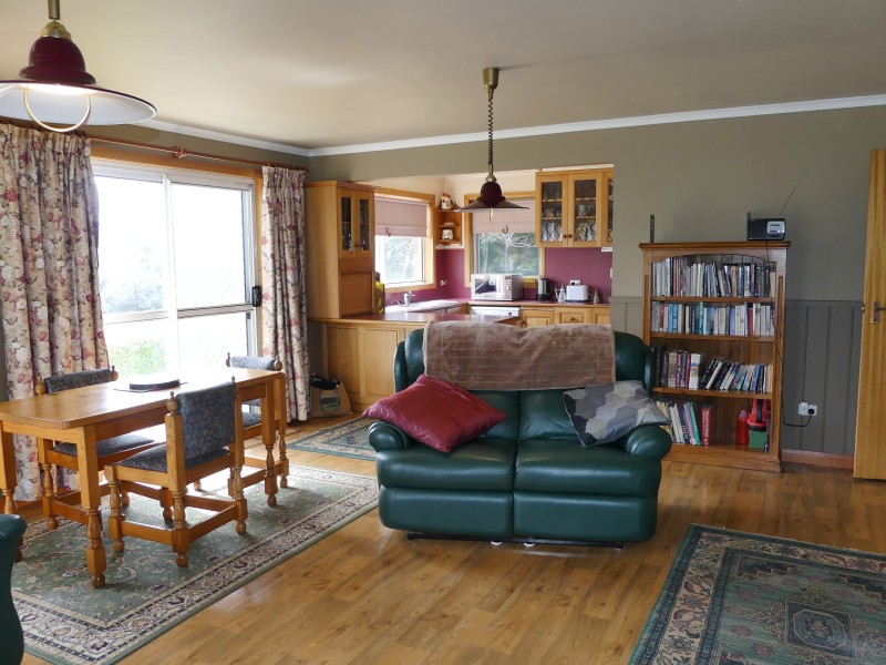99 Coxs Rd, Red Hills TAS 7304