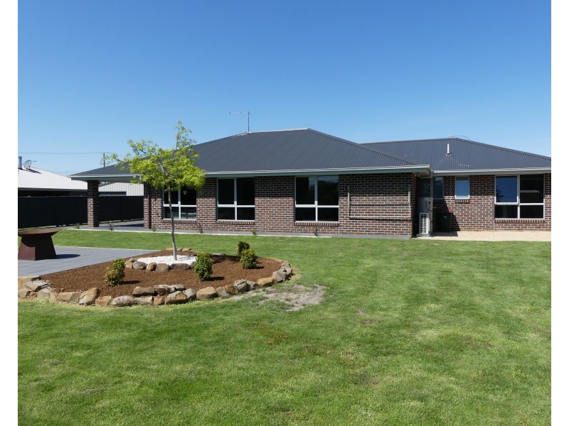 5 Carol Ct, Westbury TAS 7303