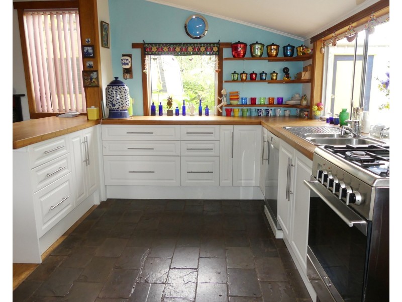 2 Veterans Row, Westbury TAS 7303