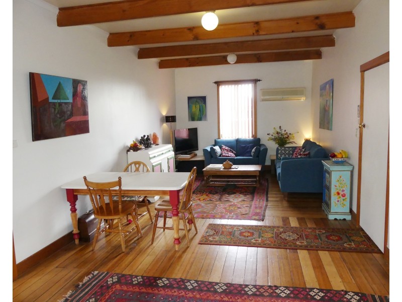 2 Veterans Row, Westbury TAS 7303