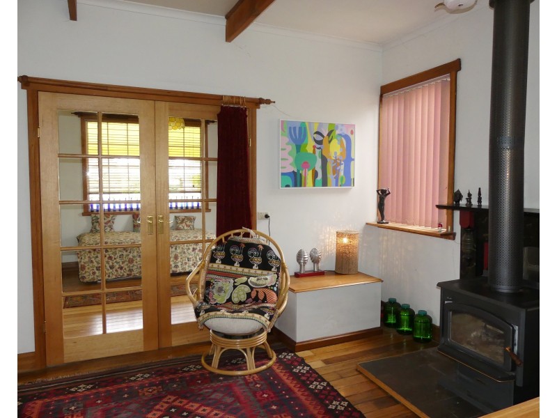 2 Veterans Row, Westbury TAS 7303